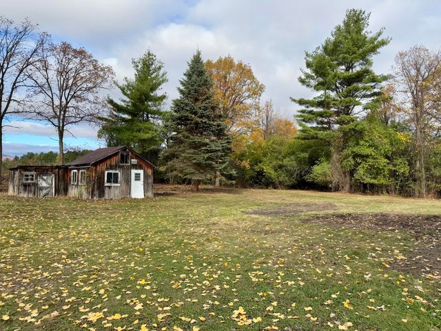 55 Union Road, Peru, NY 12972