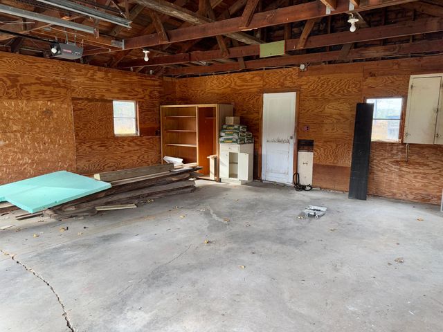 55 Union Road, Peru, NY 12972