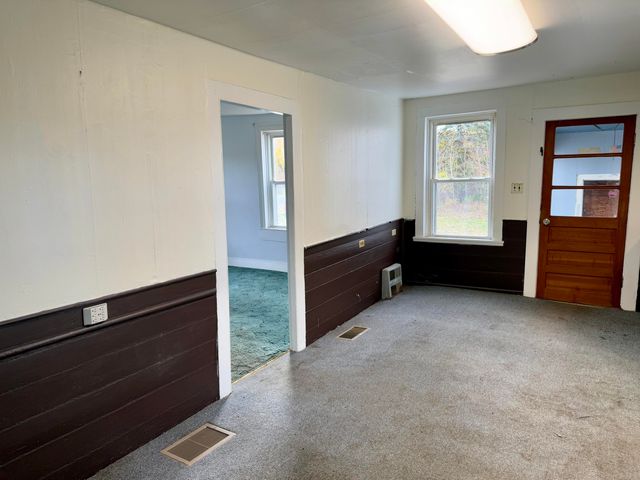 55 Union Road, Peru, NY 12972