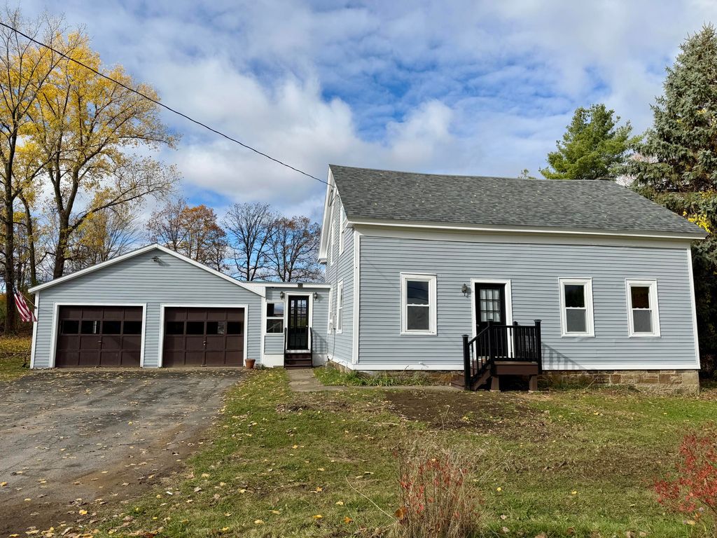 55 Union Road, Peru, NY 12972