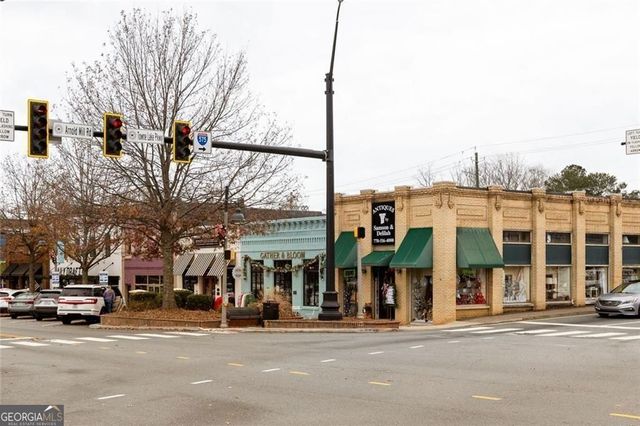 116 Swanee Lane, Woodstock, GA 30188