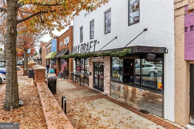 116 Swanee Lane, Woodstock, GA 30188