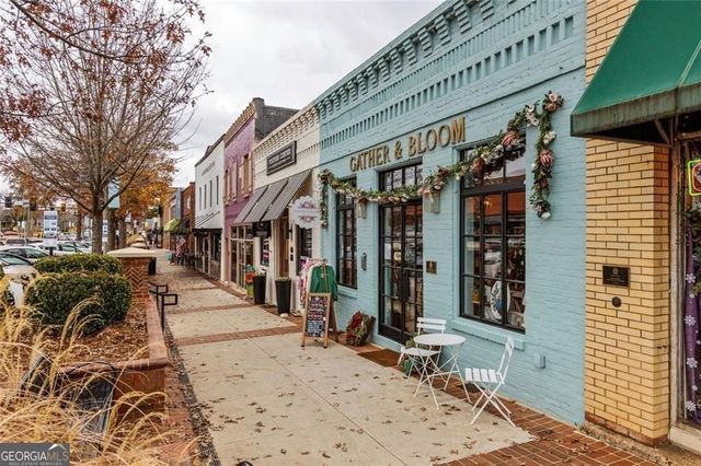 116 Swanee Lane, Woodstock, GA 30188