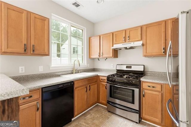 116 Swanee Lane, Woodstock, GA 30188