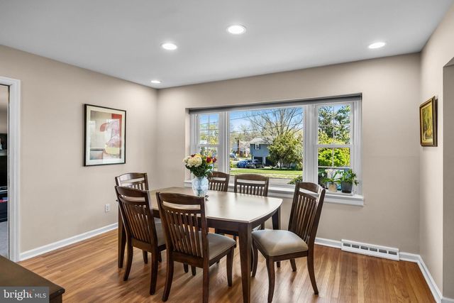 1003 ROUMFORT AVE, Cherry Hill, NJ 08034