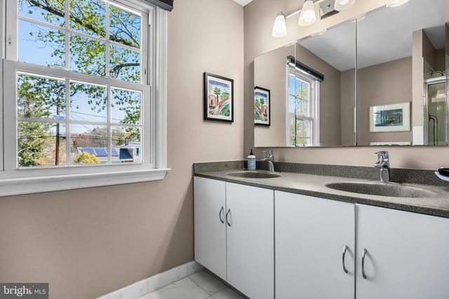 1003 ROUMFORT AVE, Cherry Hill, NJ 08034