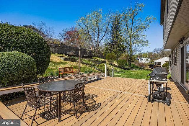 1003 ROUMFORT AVE, Cherry Hill, NJ 08034