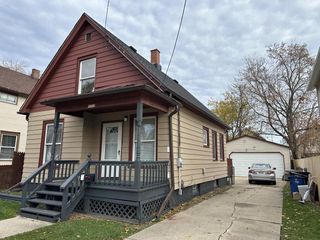 1717 Edgewood AVENUE, Racine, WI 53404