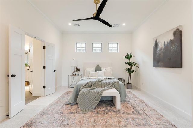 1725 Parkwood Avenue, Edmond, OK 73034