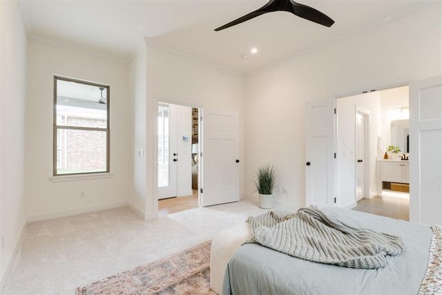 1725 Parkwood Avenue, Edmond, OK 73034