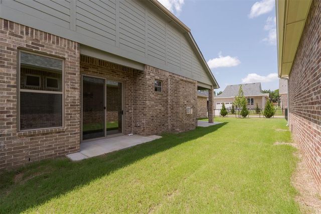 1725 Parkwood Avenue, Edmond, OK 73034