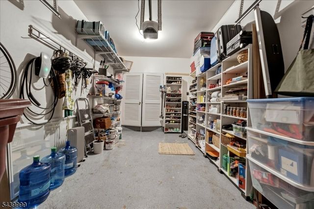 106 Barclay Dr, Nutley Twp., NJ 07110