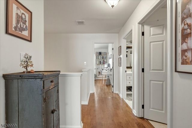 106 Barclay Dr, Nutley Twp., NJ 07110