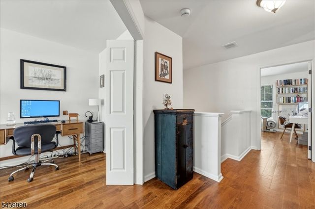 106 Barclay Dr, Nutley Twp., NJ 07110