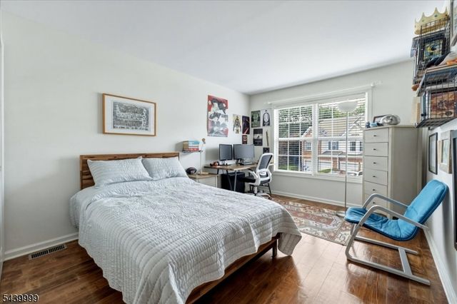 106 Barclay Dr, Nutley Twp., NJ 07110