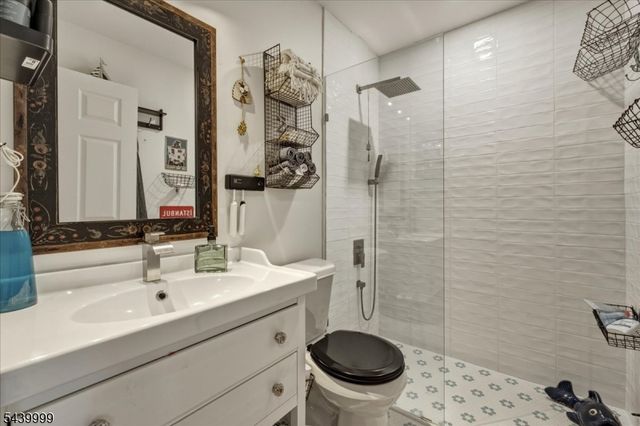 106 Barclay Dr, Nutley Twp., NJ 07110