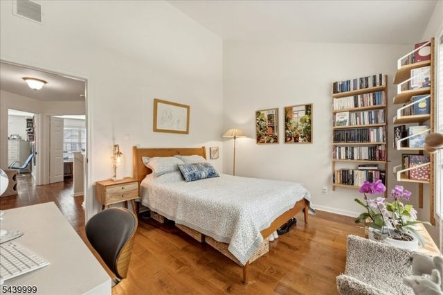 106 Barclay Dr, Nutley Twp., NJ 07110