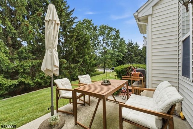 106 Barclay Dr, Nutley Twp., NJ 07110