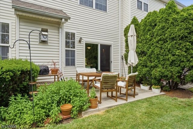 106 Barclay Dr, Nutley Twp., NJ 07110