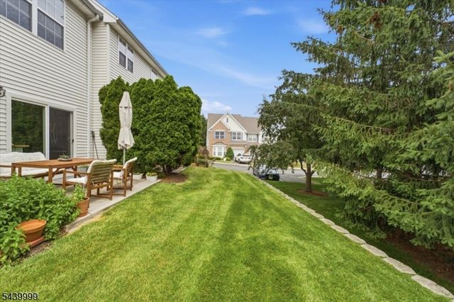 106 Barclay Dr, Nutley Twp., NJ 07110