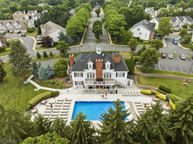 106 Barclay Dr, Nutley Twp., NJ 07110