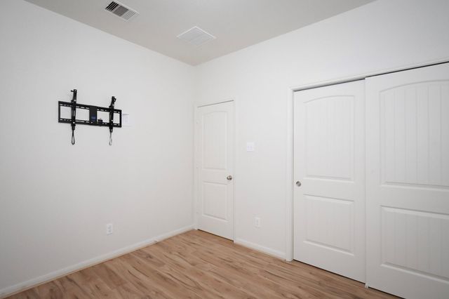 9415 Savannah Holly Drive, Houston, TX 77075