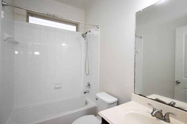 9415 Savannah Holly Drive, Houston, TX 77075