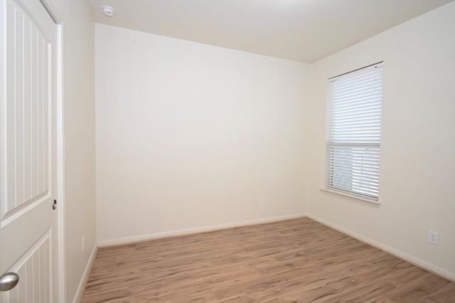 9415 Savannah Holly Drive, Houston, TX 77075