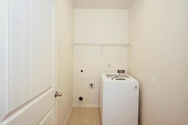 9415 Savannah Holly Drive, Houston, TX 77075