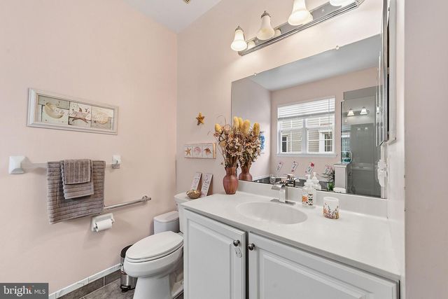 178 MERION CT, Hainesport, NJ 08036