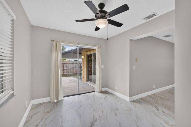 4873 Arthur Street, Palm Beach Gardens, FL 33418
