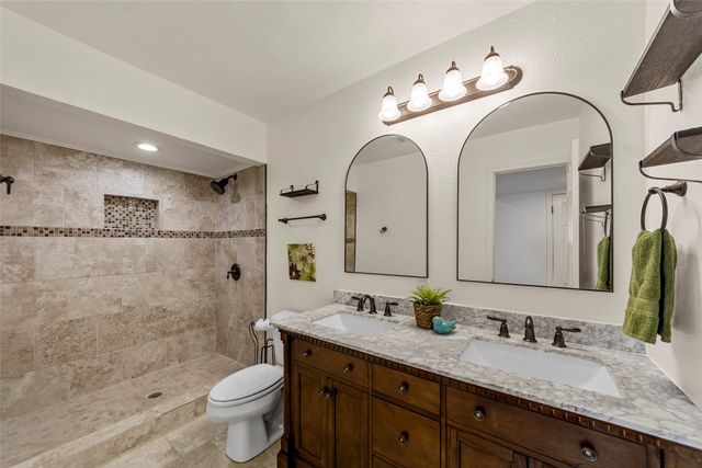 2017 Jennifer Court, Carrollton, TX 75007