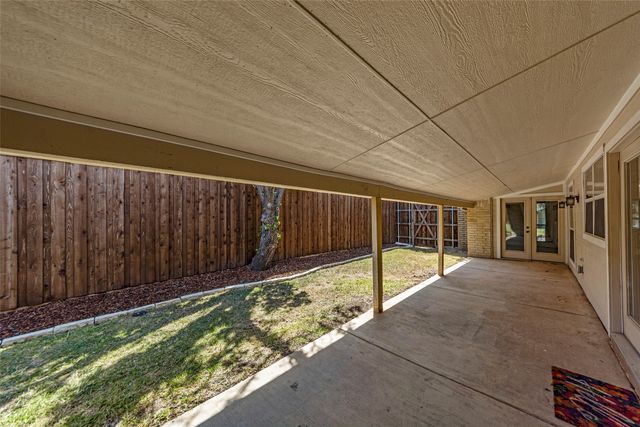 2017 Jennifer Court, Carrollton, TX 75007