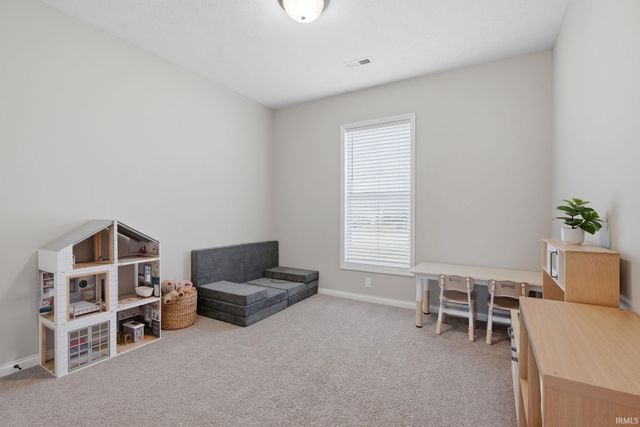 9867 Monte Way, Newburgh, IN 47630
