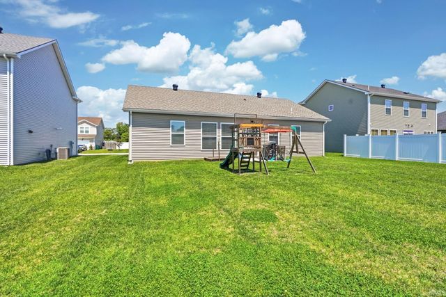 9867 Monte Way, Newburgh, IN 47630