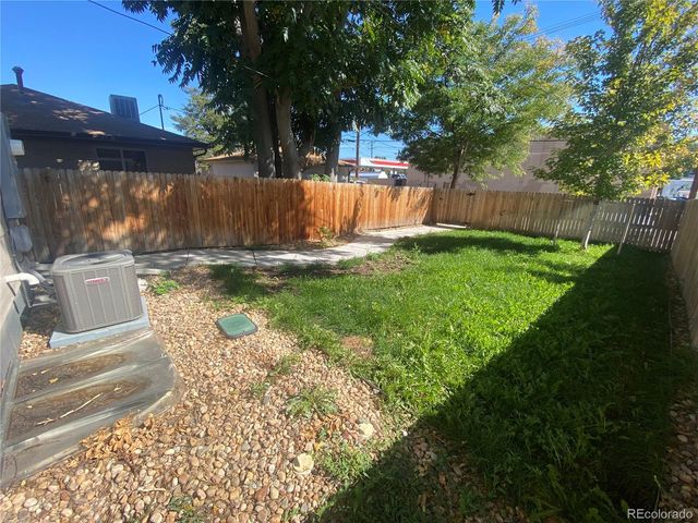 3126 S Acoma Street, Englewood, CO 80110
