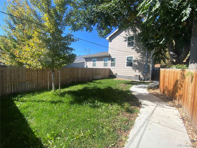 3126 S Acoma Street, Englewood, CO 80110