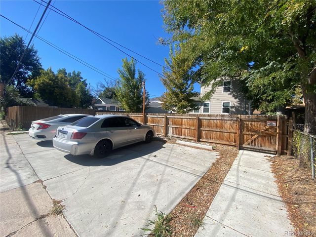 3126 S Acoma Street, Englewood, CO 80110
