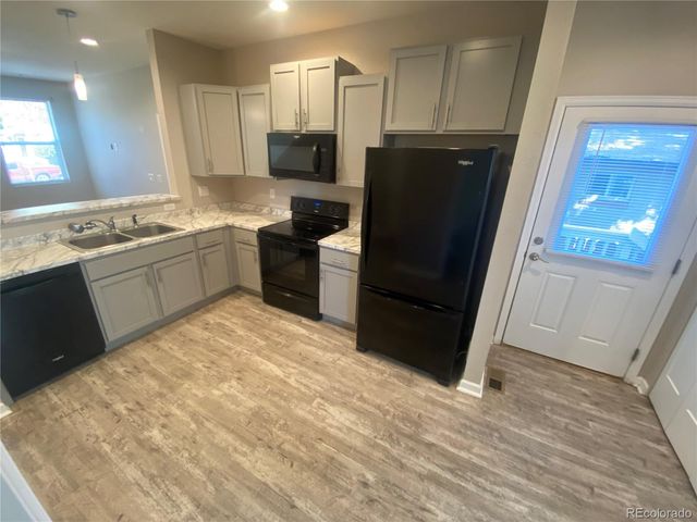3126 S Acoma Street, Englewood, CO 80110