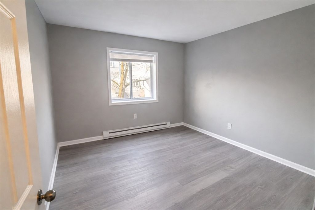 4 Universal St 05, Framingham, MA 01702