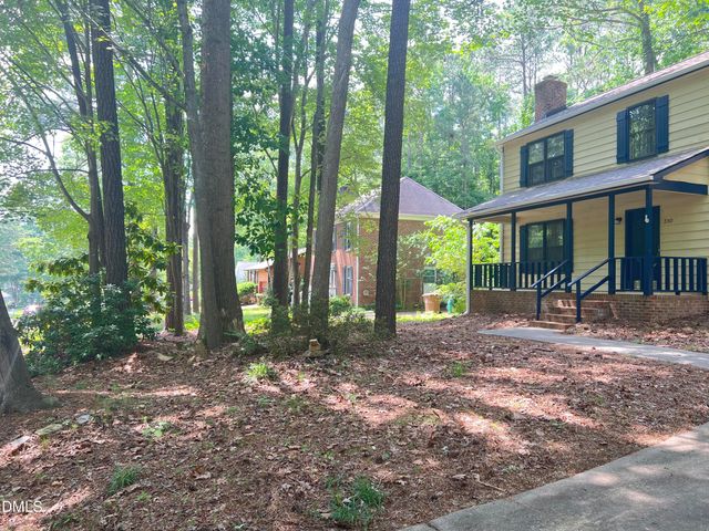 310 Trappers Run Drive, Cary, NC 27513