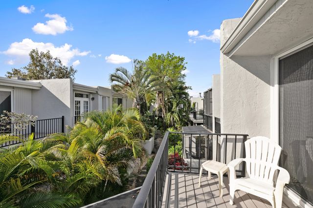 660 Kensington Place 10a, Wilton Manors, FL 33305