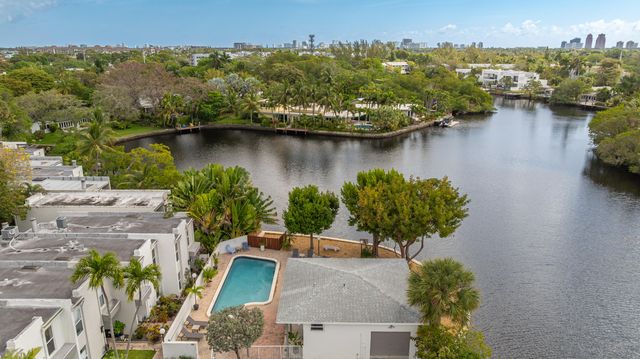 660 Kensington Place 10a, Wilton Manors, FL 33305