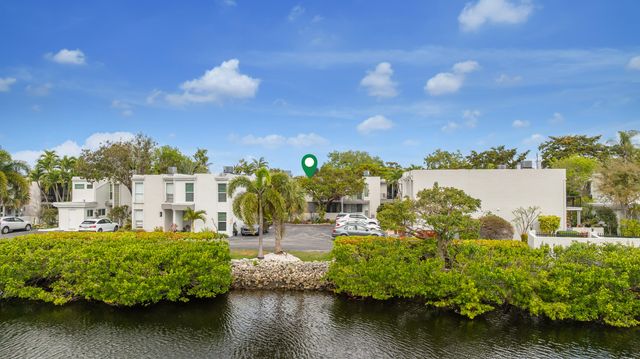 660 Kensington Place 10a, Wilton Manors, FL 33305