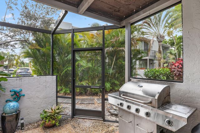 660 Kensington Place 10a, Wilton Manors, FL 33305