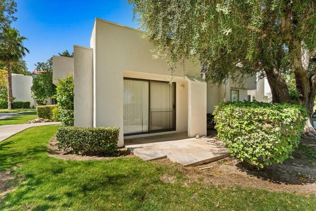 48680 Desert Flower Drive, Palm Desert, CA 92260
