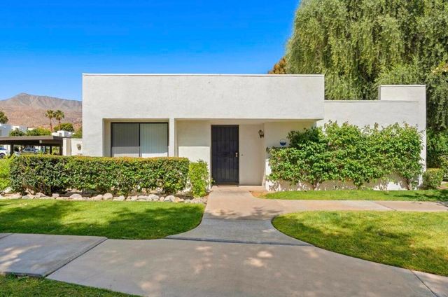 48680 Desert Flower Drive, Palm Desert, CA 92260