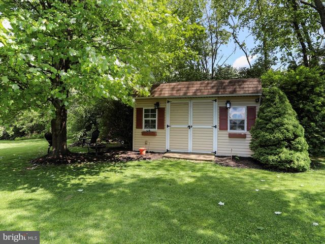 1136 ASHTON DRIVE, Shippensburg, PA 17257