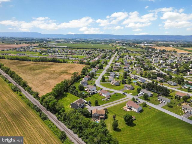 1136 ASHTON DRIVE, Shippensburg, PA 17257