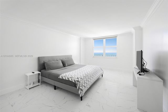 2401 S Ocean Drive 2402, Hollywood, FL 33019